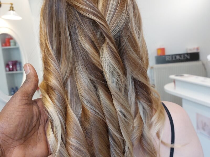 Balayage sur cheveux longs