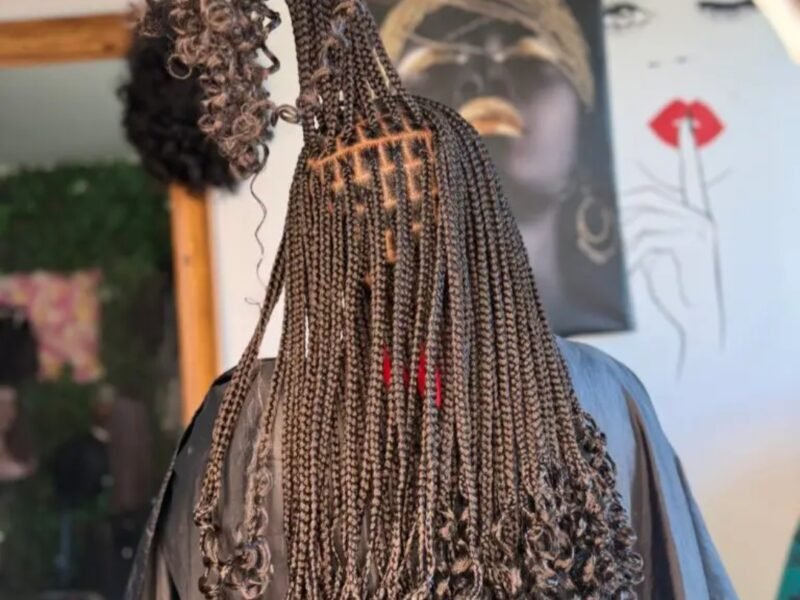 Knotless braids